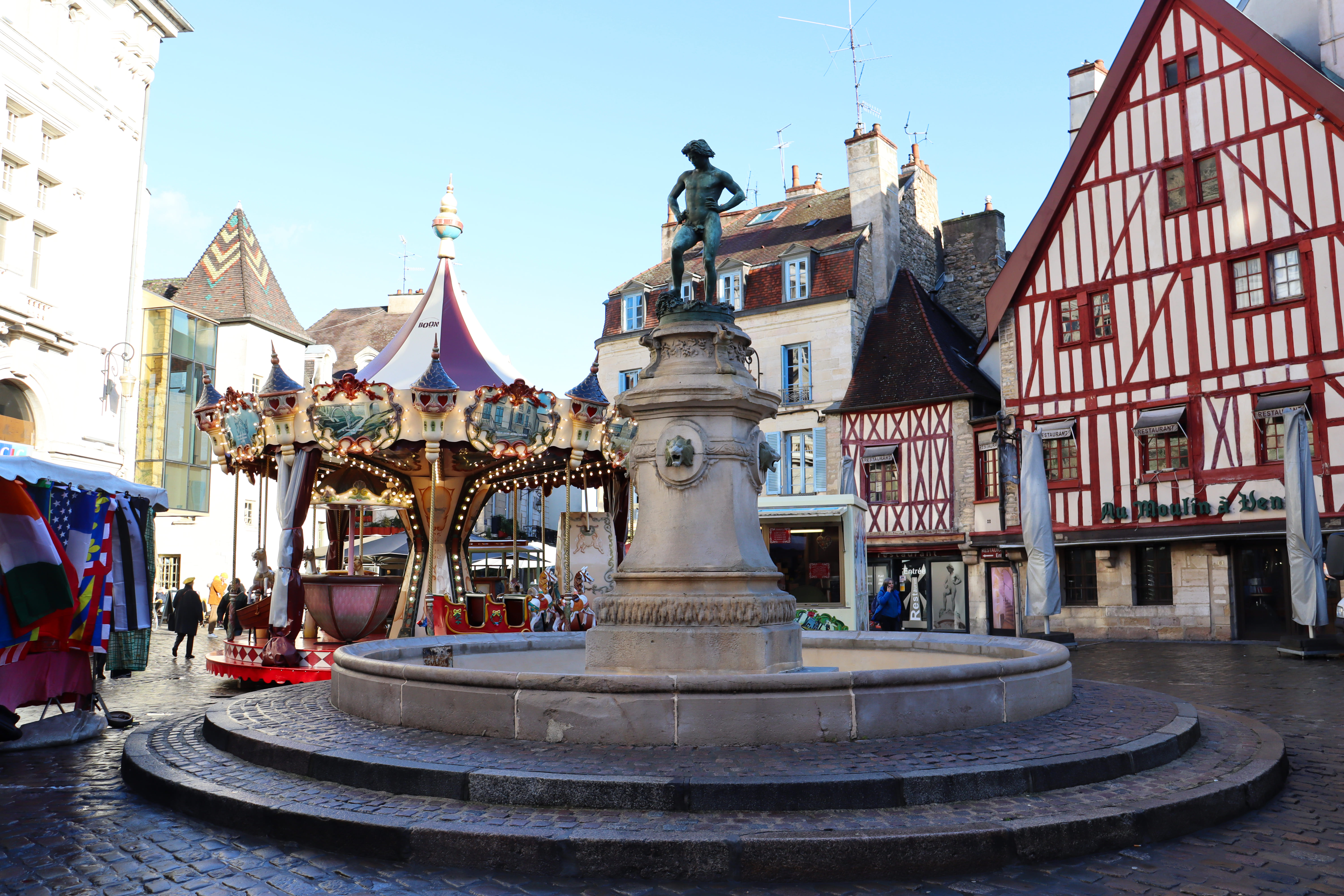 © Destination Dijon / Place du Bareuzai / Alice COLAS Place du Bareuzai